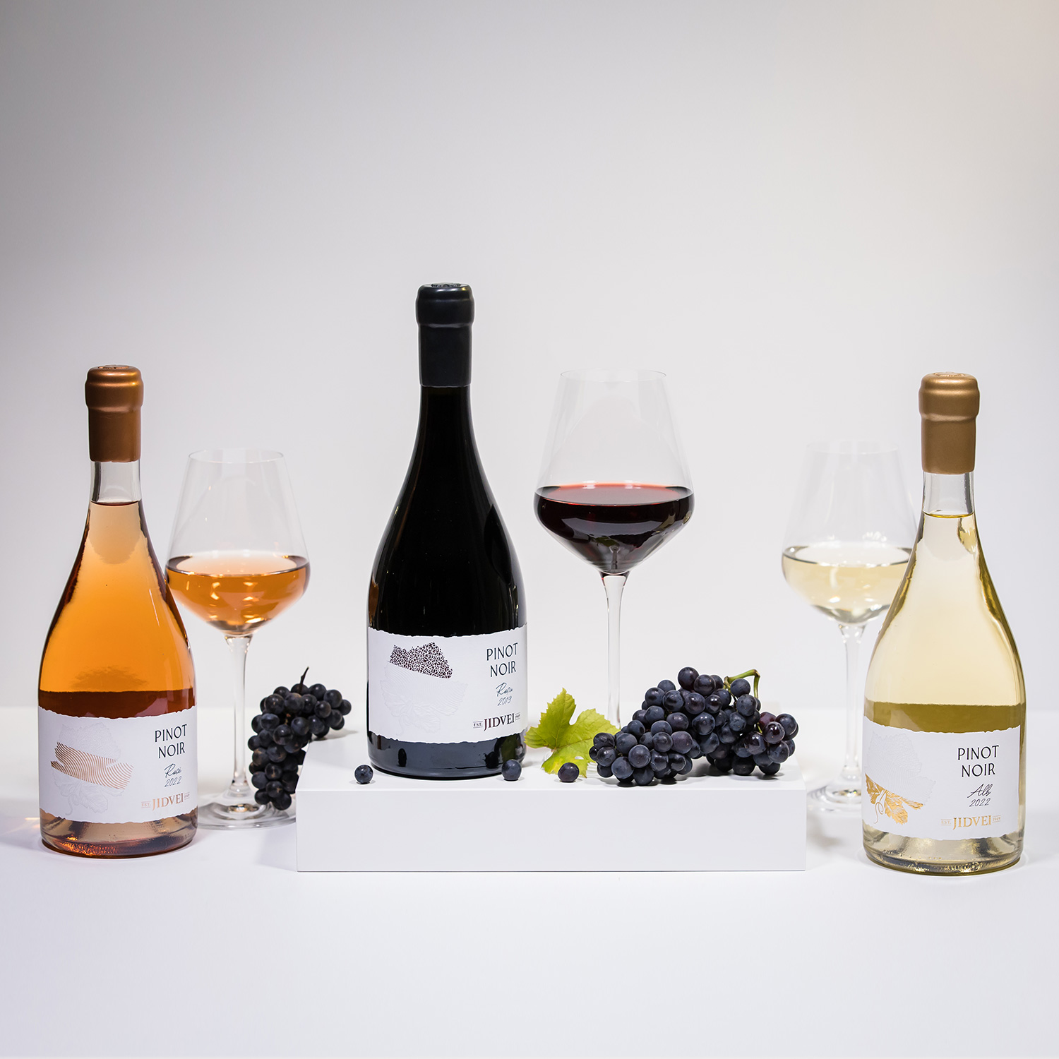 Noua gamă Pinot Noir marchează o premieră extraordinară între vinurile Jidvei